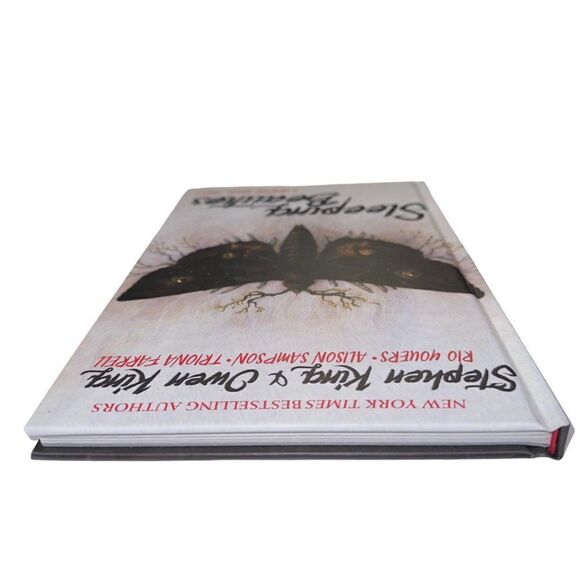 Sleeping Beauties Vol. 2 Graphic Novel First Printing Stephen King, Owen King, a - Picture 6 of 9